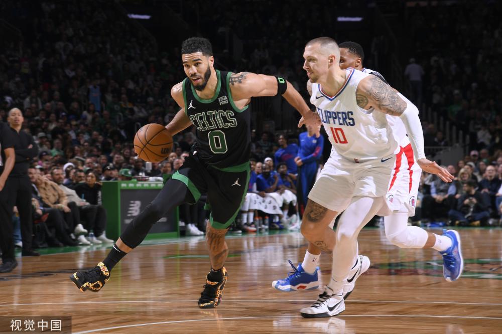 帮助球队取 帮助球队取