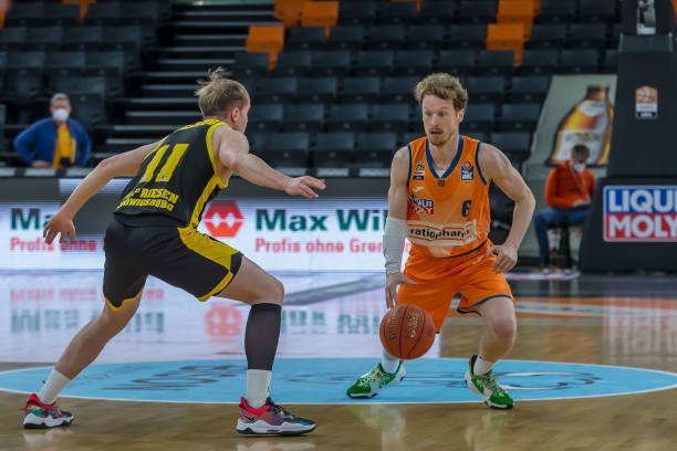 比赛开始后 比赛开始后