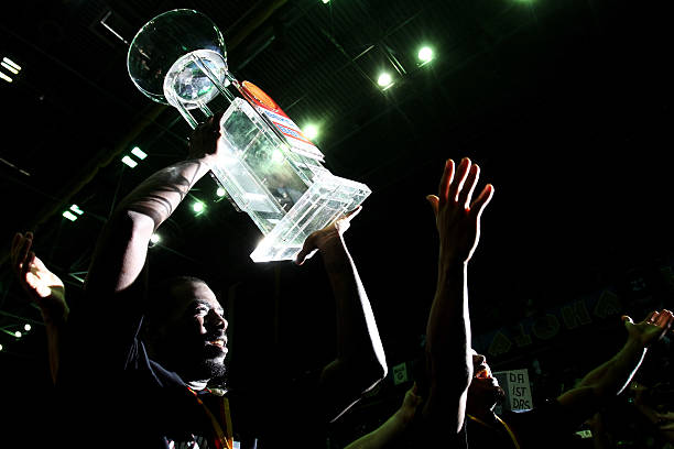 据内部人士 据内部人士