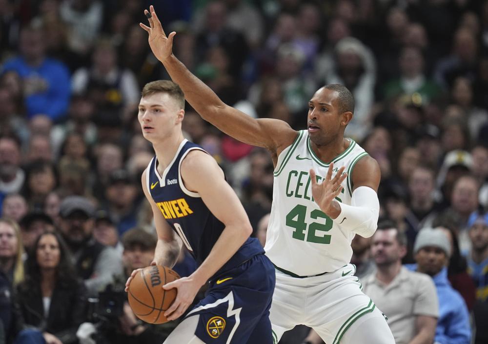 队创造额外 队创造额外